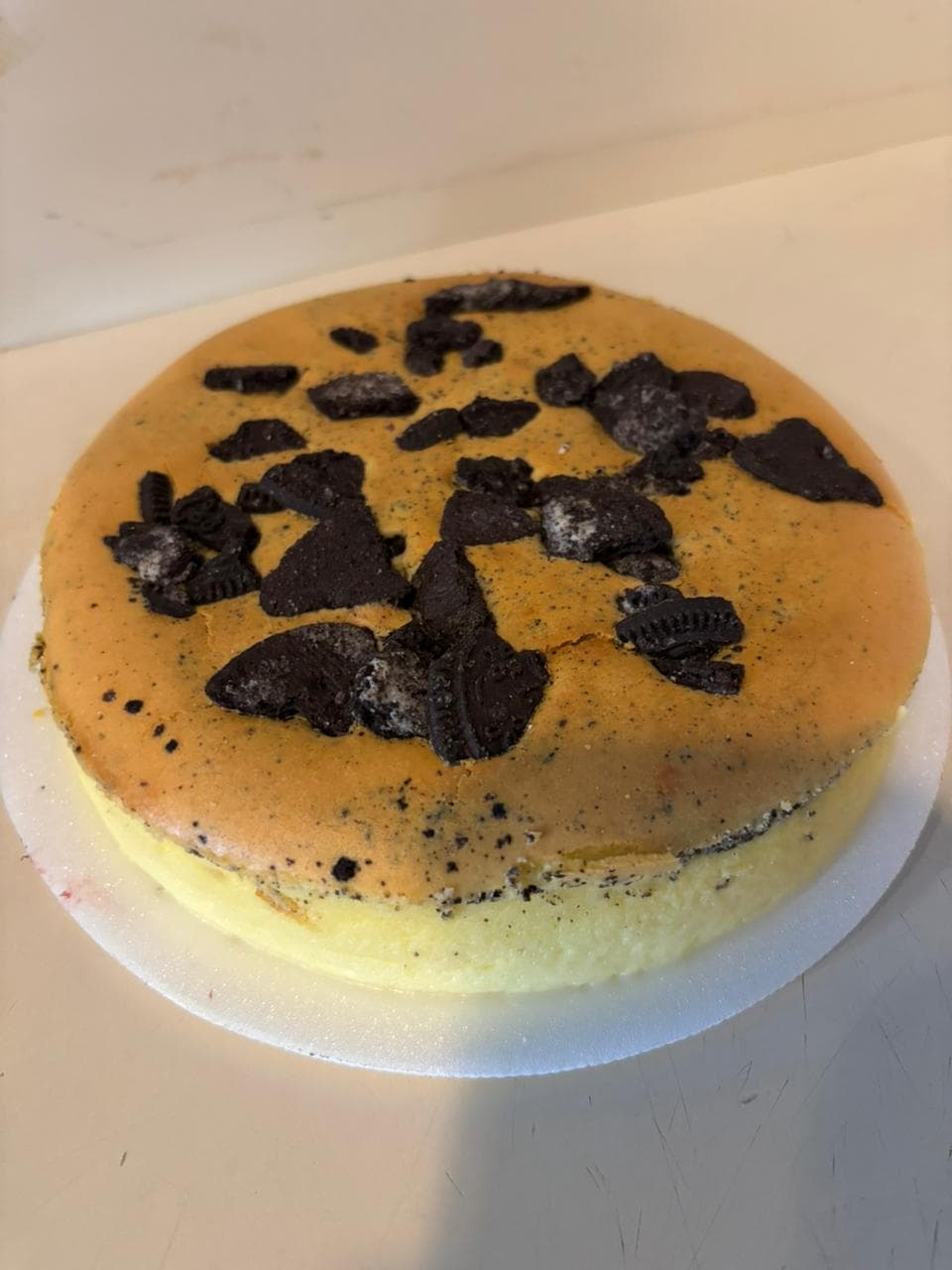 Italian sponge cake with espresso-bean topping